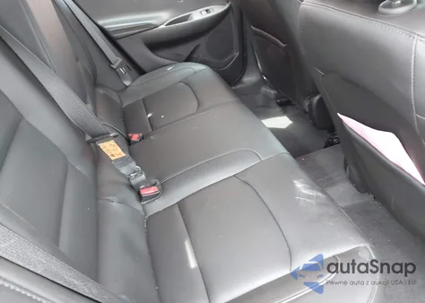 2019 Chevrolet Malibu Lt from USA, damaged, VIN 1G1ZD5ST0KF228119